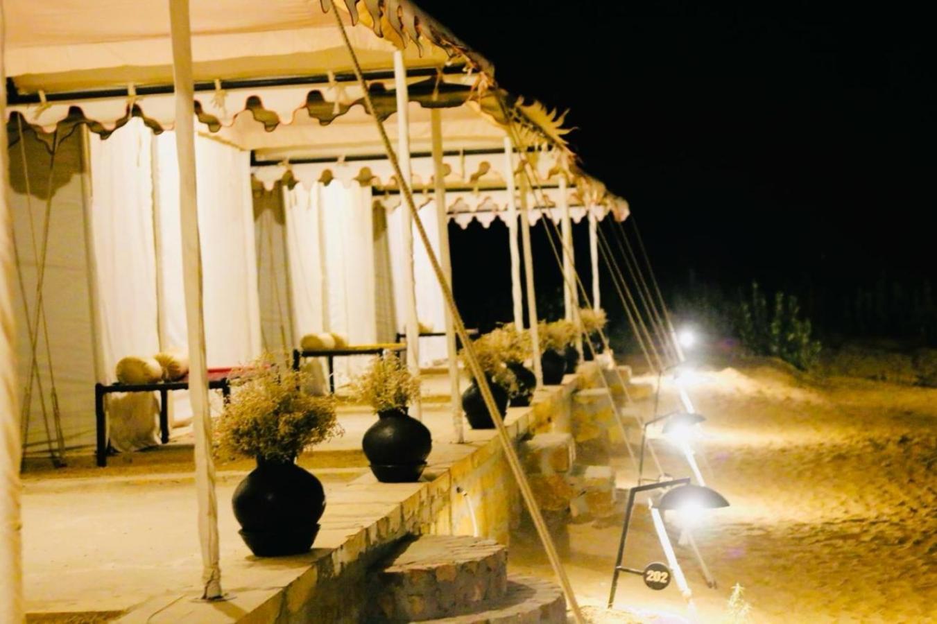 Venture Desert Camp Jaisalmer Eksteriør billede